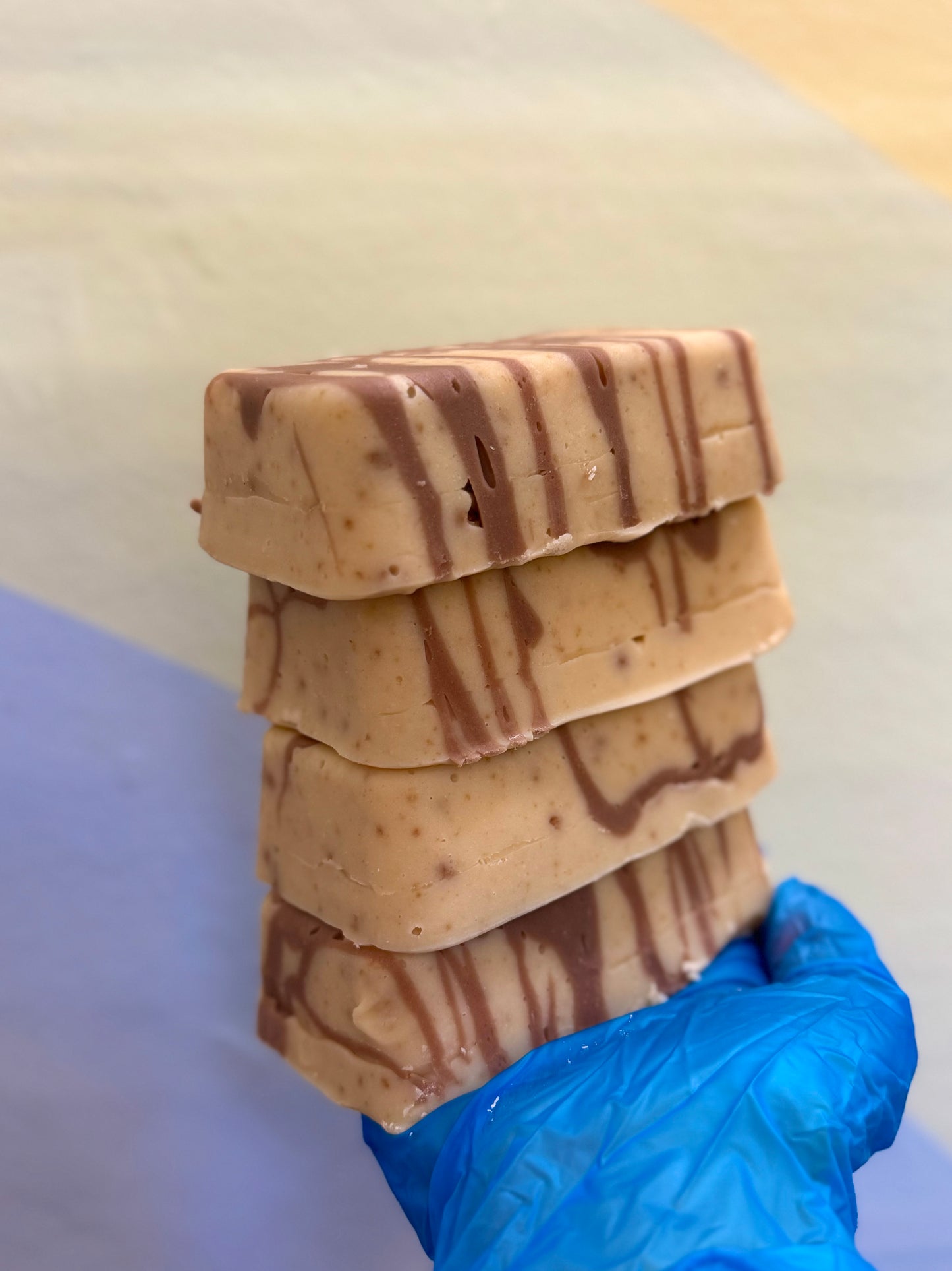 Stuffed Bi-Scoff Fudge